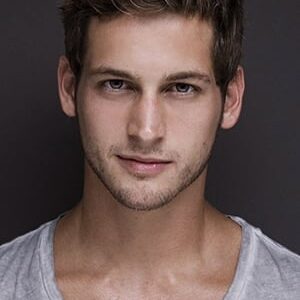 تصویر هنرمند Max Emerson تصویر هنرمند Max Emerson