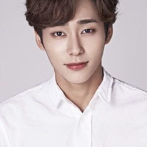 تصویر هنرمند Sung Joo
