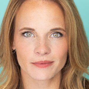 تصویر هنرمند Katie Leclerc