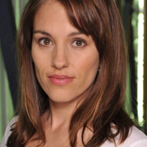 تصویر هنرمند Amy Jo Johnson