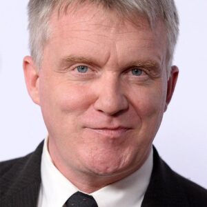 تصویر هنرمند Anthony Michael Hall