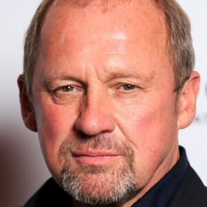 تصویر هنرمند Peter Firth