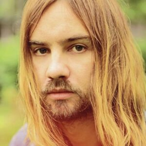 تصویر هنرمند Kevin Parker تصویر هنرمند Kevin Parker