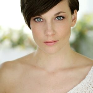 تصویر هنرمند Shannon Marie Sullivan تصویر هنرمند Shannon Marie Sullivan