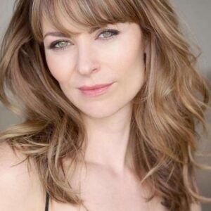 تصویر هنرمند Kat Stewart