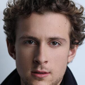 تصویر هنرمند Liam Leone تصویر هنرمند Liam Leone