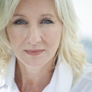 تصویر هنرمند Ruby Snape تصویر هنرمند Ruby Snape