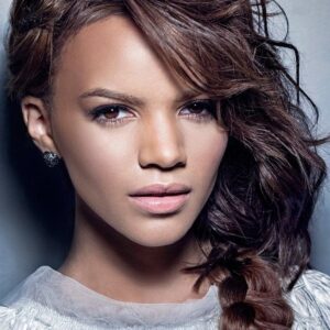 تصویر هنرمند Leslie Grace