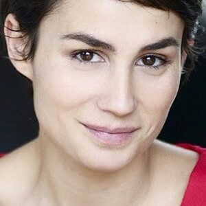 تصویر هنرمند Hélène Viviès تصویر هنرمند Hélène Viviès