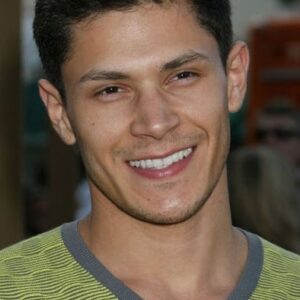 تصویر هنرمند Alex Meraz