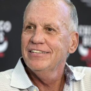 تصویر هنرمند Doug Collins