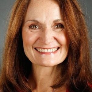 تصویر هنرمند Beth Grant