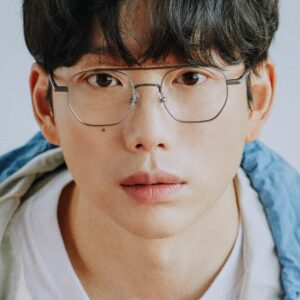 تصویر هنرمند Kwon Jeong-yeol تصویر هنرمند Kwon Jeong-yeol