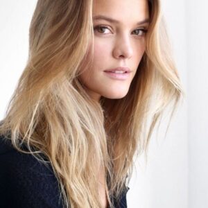 تصویر هنرمند Nina Agdal تصویر هنرمند Nina Agdal