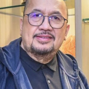 تصویر هنرمند Vic del Rosario Jr.