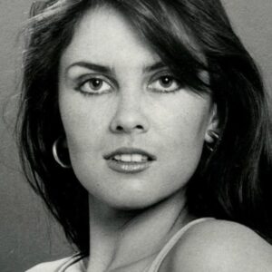 تصویر هنرمند Caroline Munro