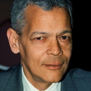 تصویر هنرمند Julian Bond