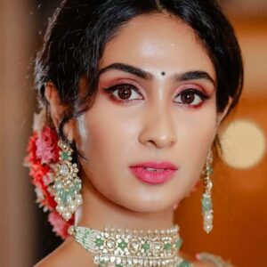 تصویر هنرمند Deepti Sati تصویر هنرمند Deepti Sati