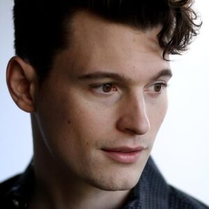 تصویر هنرمند Bryan Dechart تصویر هنرمند Bryan Dechart