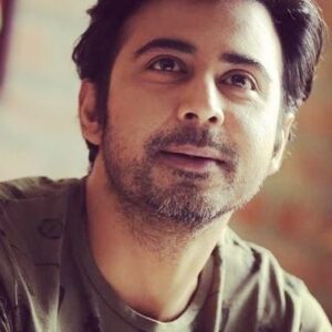 Photo of artist Afran Nisho